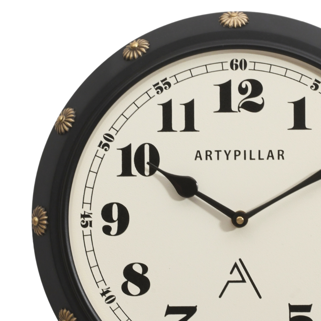 Artypillar 12-Inch Round Metal Emboss Decorative Wall Clock