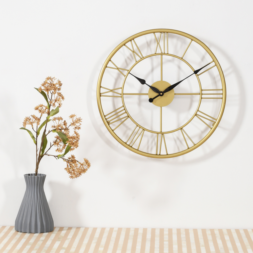 Artypillar 16-Inch Classic Iron Roman Numeral Wall Clock