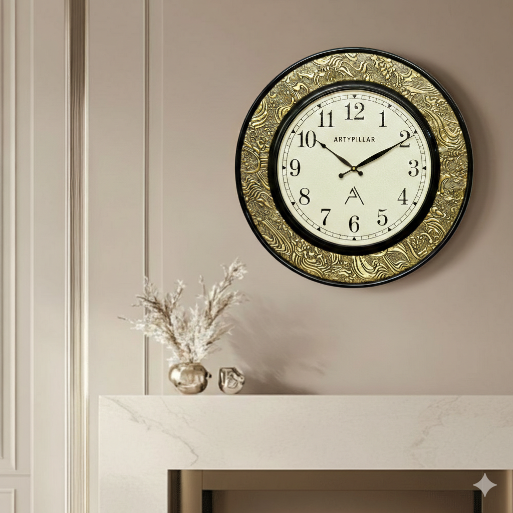 Artypillar Grand Roman Metal Clock